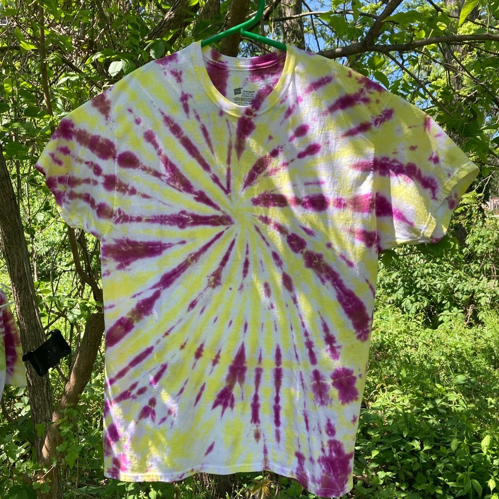 NWOT Custom Unisex Tie Dye T-Shirt